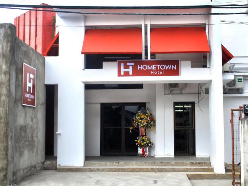 Hometown Hotel - Lacson Баколод Екстериор снимка
